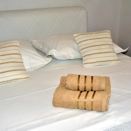 公寓 In With Sea View, Terrace, Air Conditioning, Wifi 4969-2 Duće